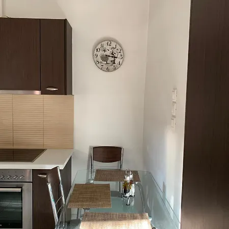 Gina's Cozy Apartment